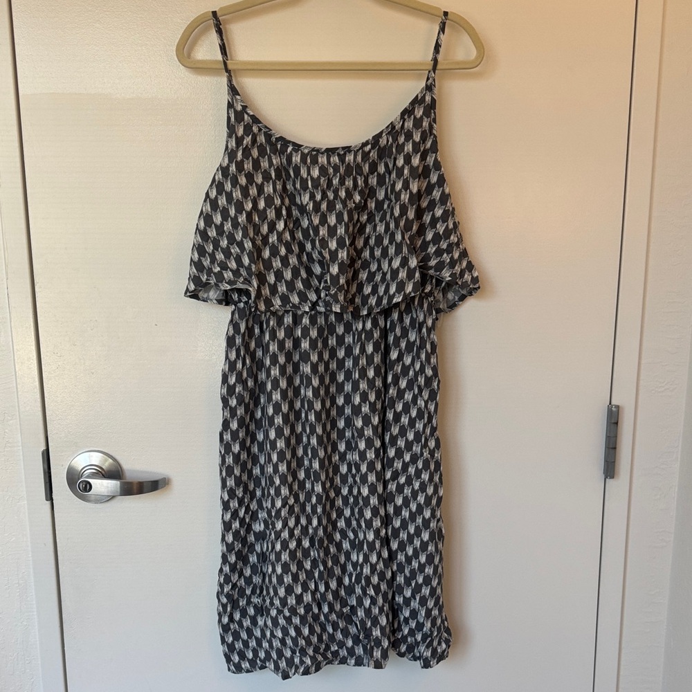 MOAS Monochrome Patterned Midi Dress